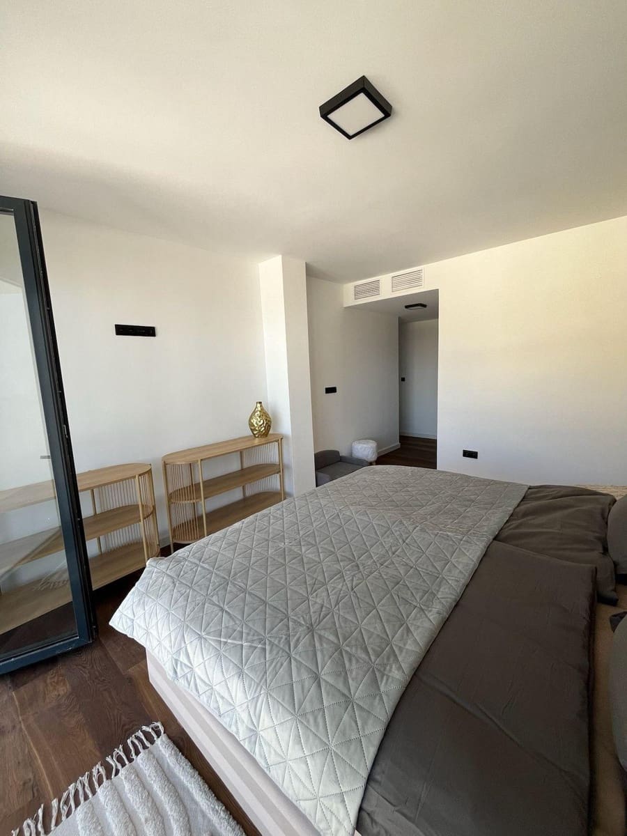 4 bedroom Villa for sale in Altea with pool garage - € 790,000 (Ref: 8951388)