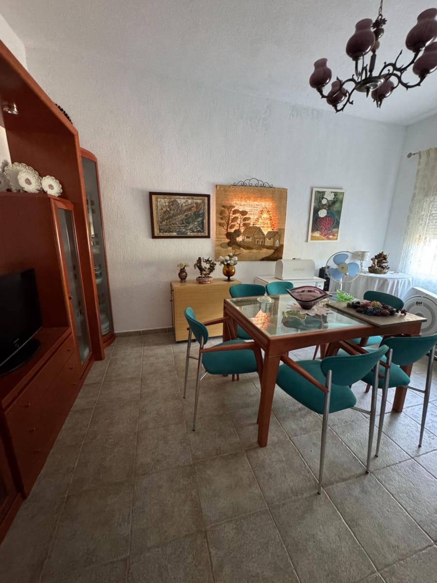 4 bedroom Villa for sale in Albatera with pool - € 385,000 (Ref: 9107128)