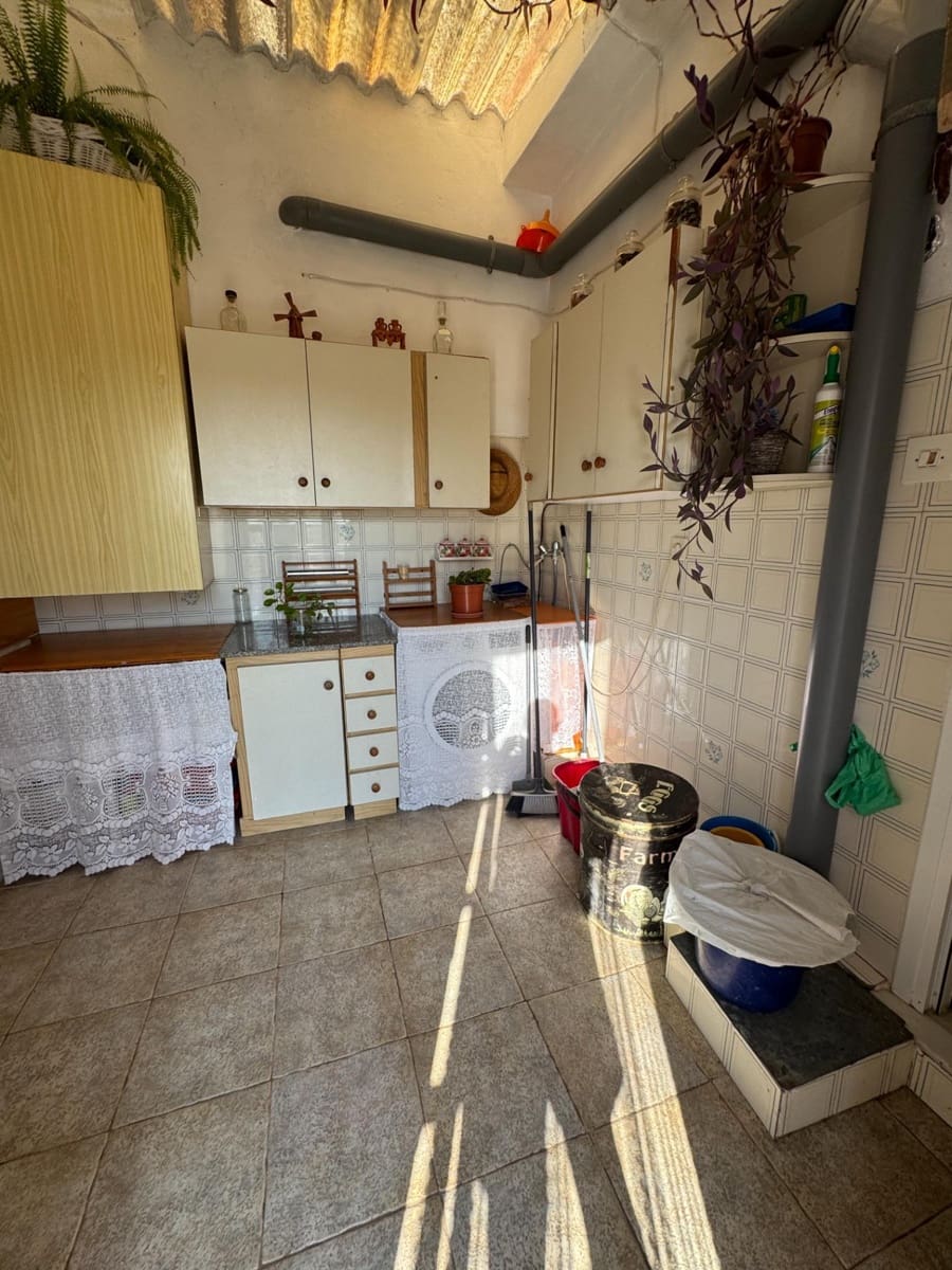 4 bedroom Villa for sale in Albatera with pool - € 385,000 (Ref: 9107128)