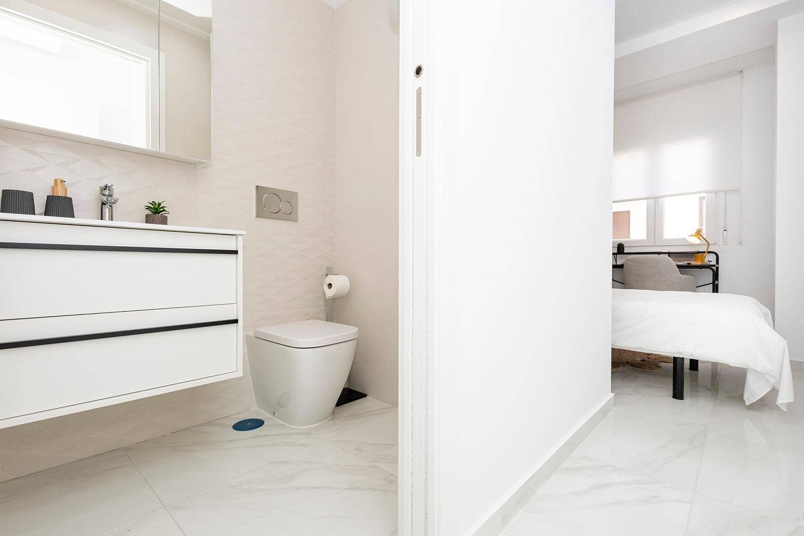 2 sovrum Lägenhet till salu i Jacarilla - 139 000 € (Ref: 9107620)