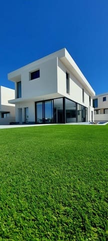 4 makuuhuone Huvila myytävänä paikassa Monte y Mar, Santa Pola mukana uima-altaan 
autotalli - 805 000 € (Ref: 9114075)