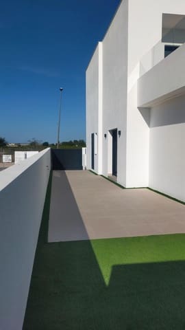 3 sypialnia Willa na sprzedaż w Daya Nueva z basenem - 359 900 € (Ref: 9143869)