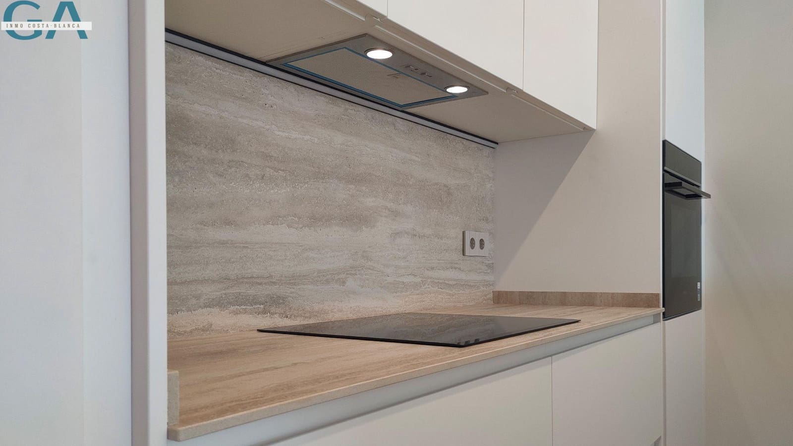 4 sypialnia Willa na sprzedaż w Dona Pepa z garażem - 736 500 € (Ref: 9644980)