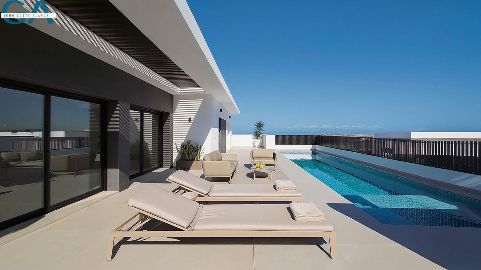 4 bedroom Villa for sale in Rojales with pool garage - € 798,750 (Ref: 9644980)