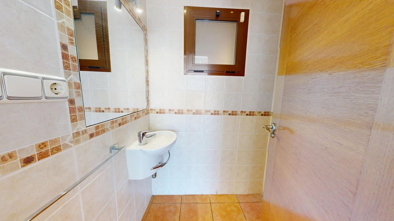 3 bedroom Bungalow for sale in Arenales del Sol - € 525,000 (Ref: 9867390)