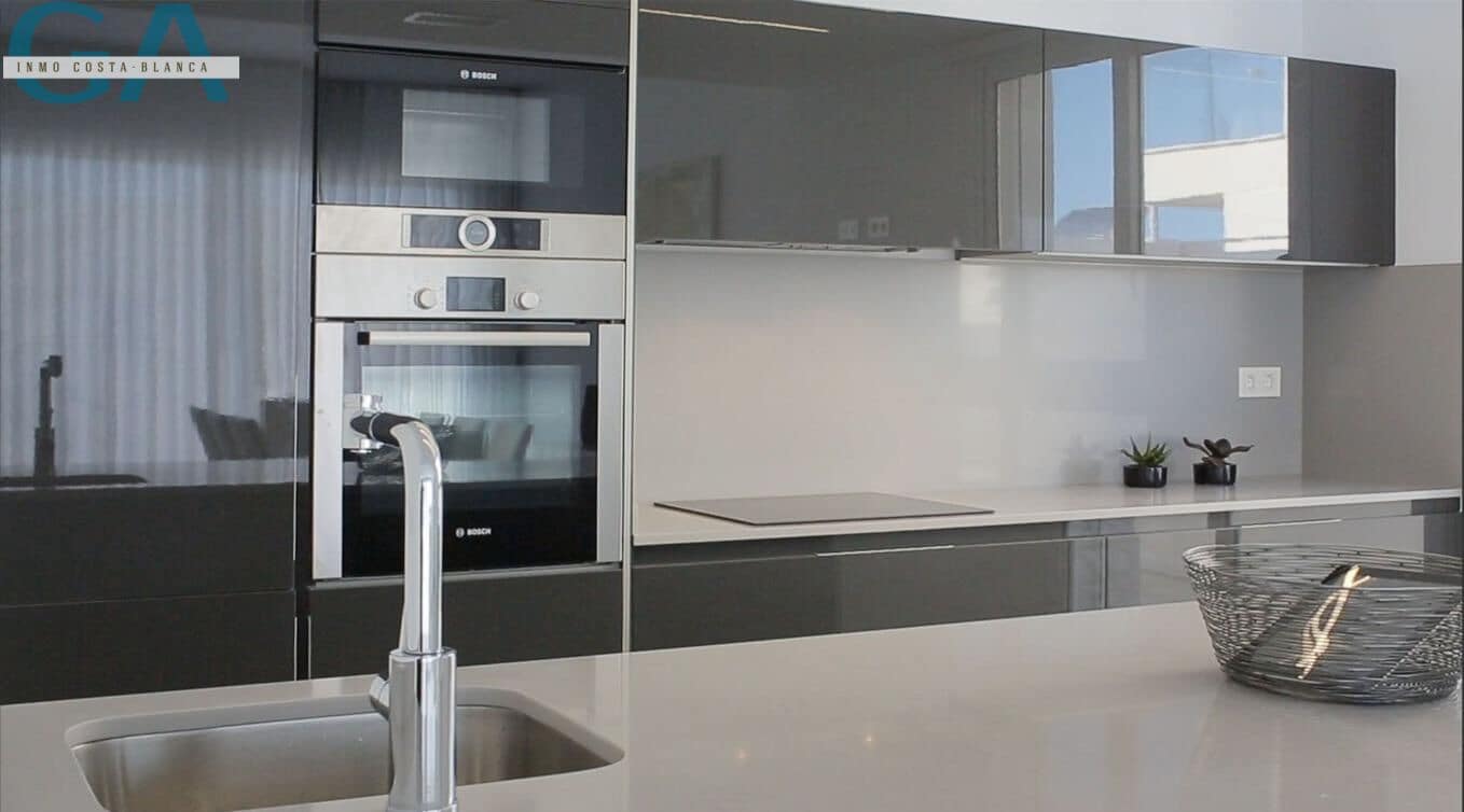4 bedroom Villa for sale in San Fulgencio with pool - € 1,443,750 (Ref: 9867404)