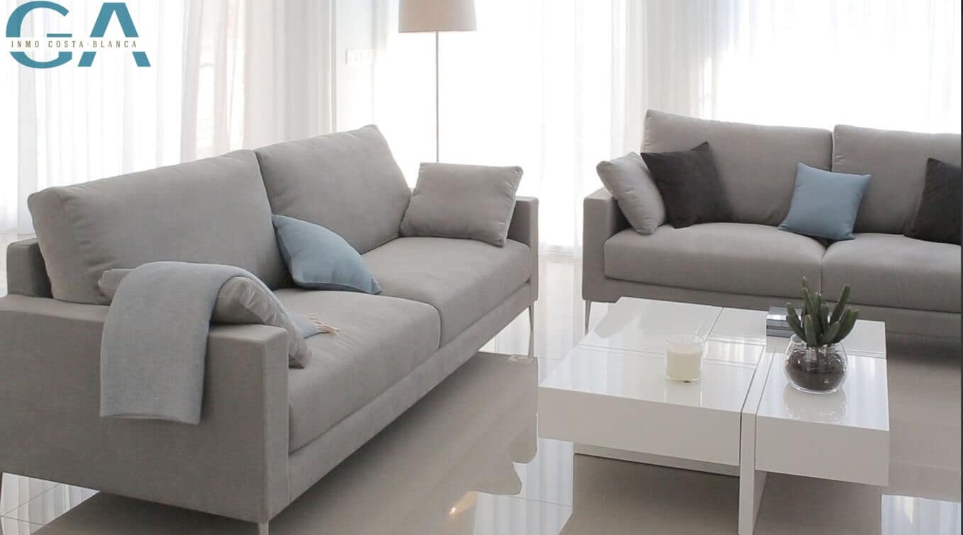 4 bedroom Villa for sale in San Fulgencio with pool - € 1,443,750 (Ref: 9867404)