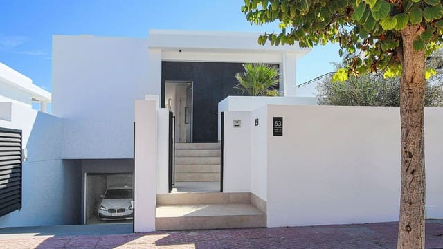 4 soveværelse Villa til salg i Doña Pepa, Rojales med garage - € 810.000 (Ref: 9878780)