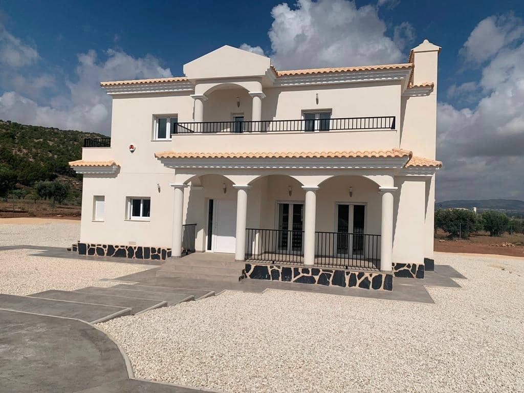 4 slaapkamer Villa te koop in Pinoso met zwembad garage - € 423.000 (Ref: 9881916)