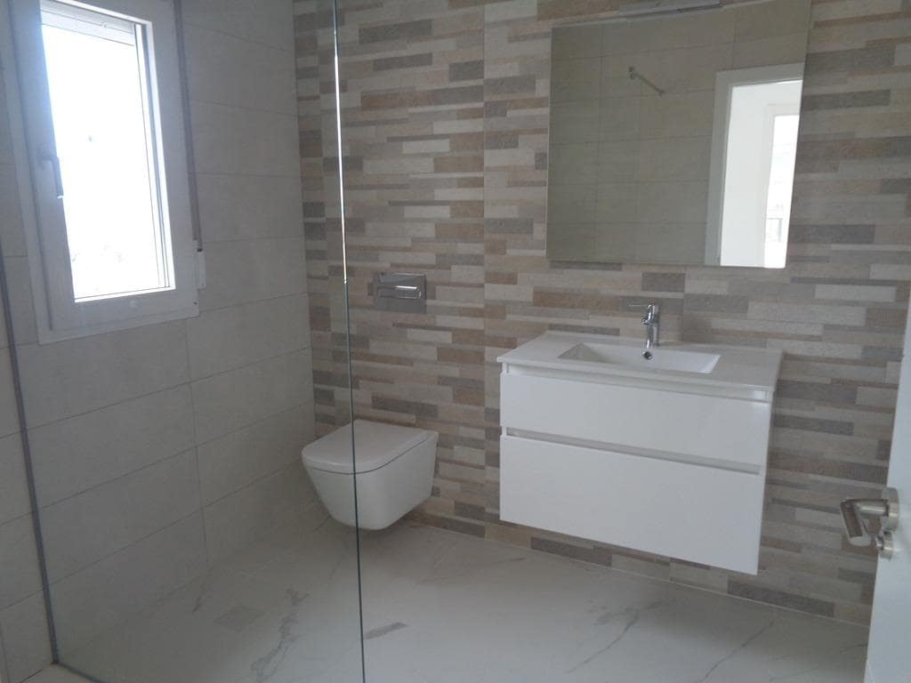 4 slaapkamer Villa te koop in Pinoso met zwembad garage - € 423.000 (Ref: 9881916)