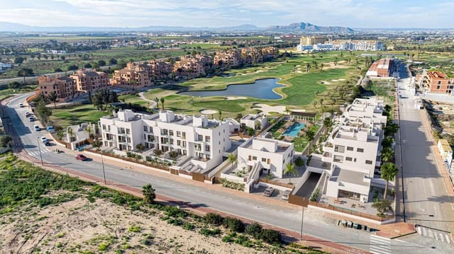 3 soverom Bungalow til salgs i Los Alcázares med svømmebasseng garasje - € 399 900 (Ref: 9896310)