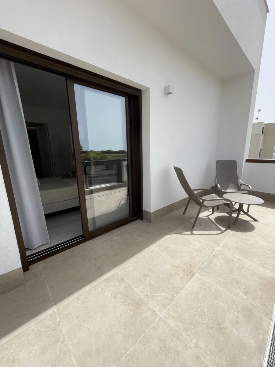3 quarto Moradia para venda em El Pinet com piscina garagem - 595 000 € (Ref: 9901009)