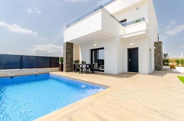 3 soverom Villa til salgs i Vistabella, Orihuela med svømmebasseng garasje - € 449 000 (Ref: 9901010)