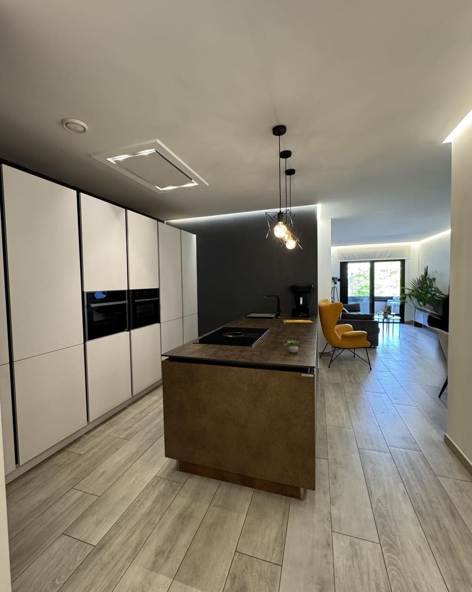 3 soverom Leilighet til salgs i Elche / Elx med svømmebasseng garasje - € 354 000 (Ref: 9907575)