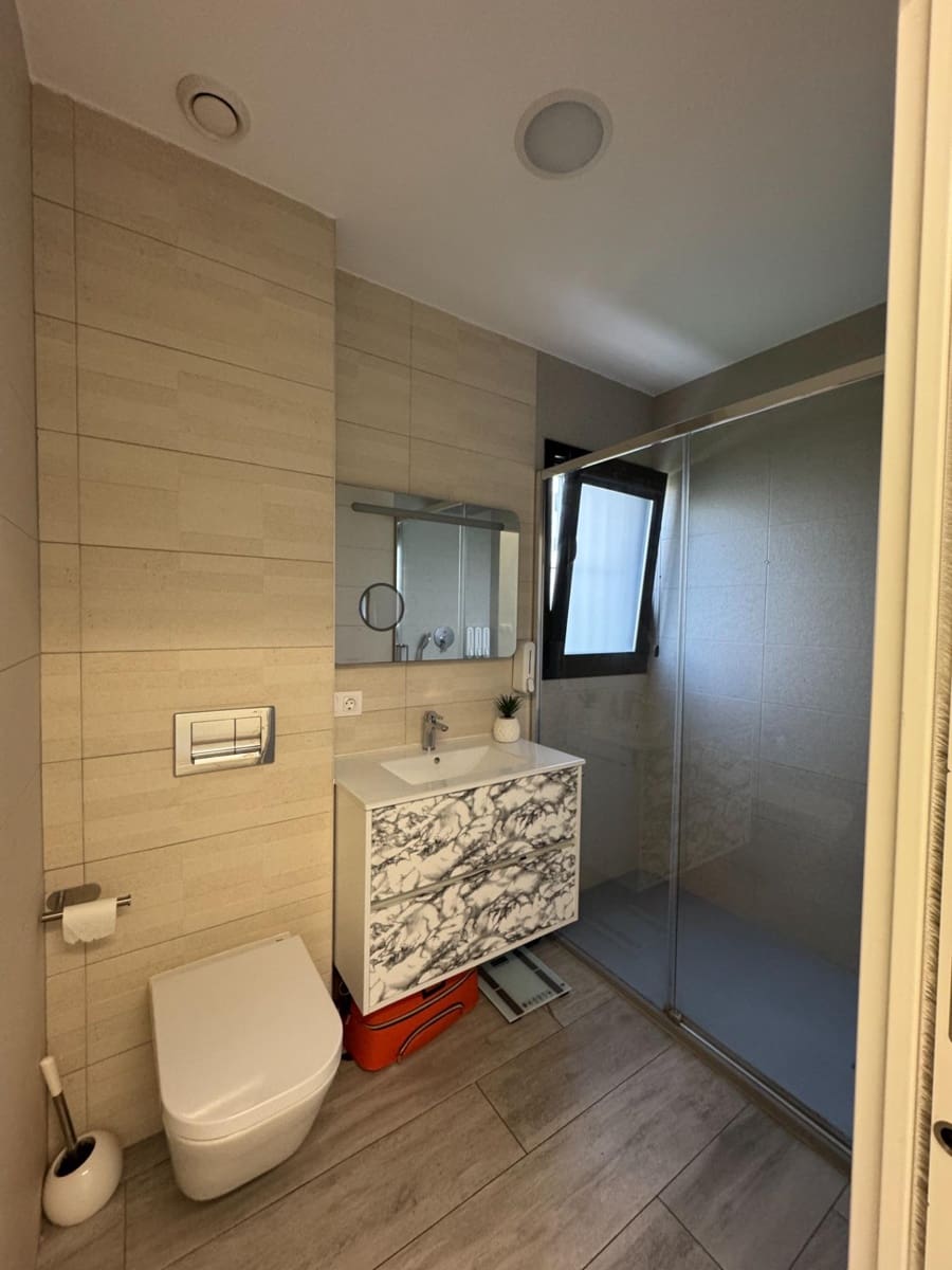 3 soverom Leilighet til salgs i Elche / Elx med svømmebasseng garasje - € 354 000 (Ref: 9907575)