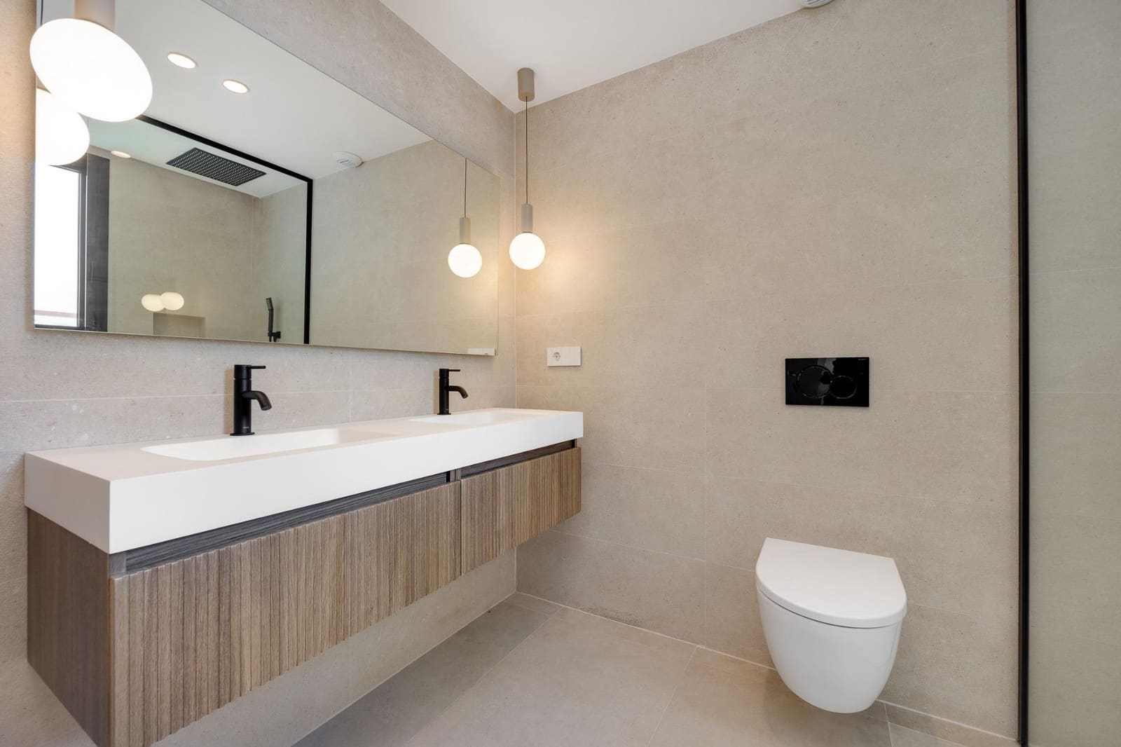 3 slaapkamer Halfvrijstaande villa te koop in Muchamiel / Mutxamel met zwembad garage - € 570.000 (Ref: 9924602)