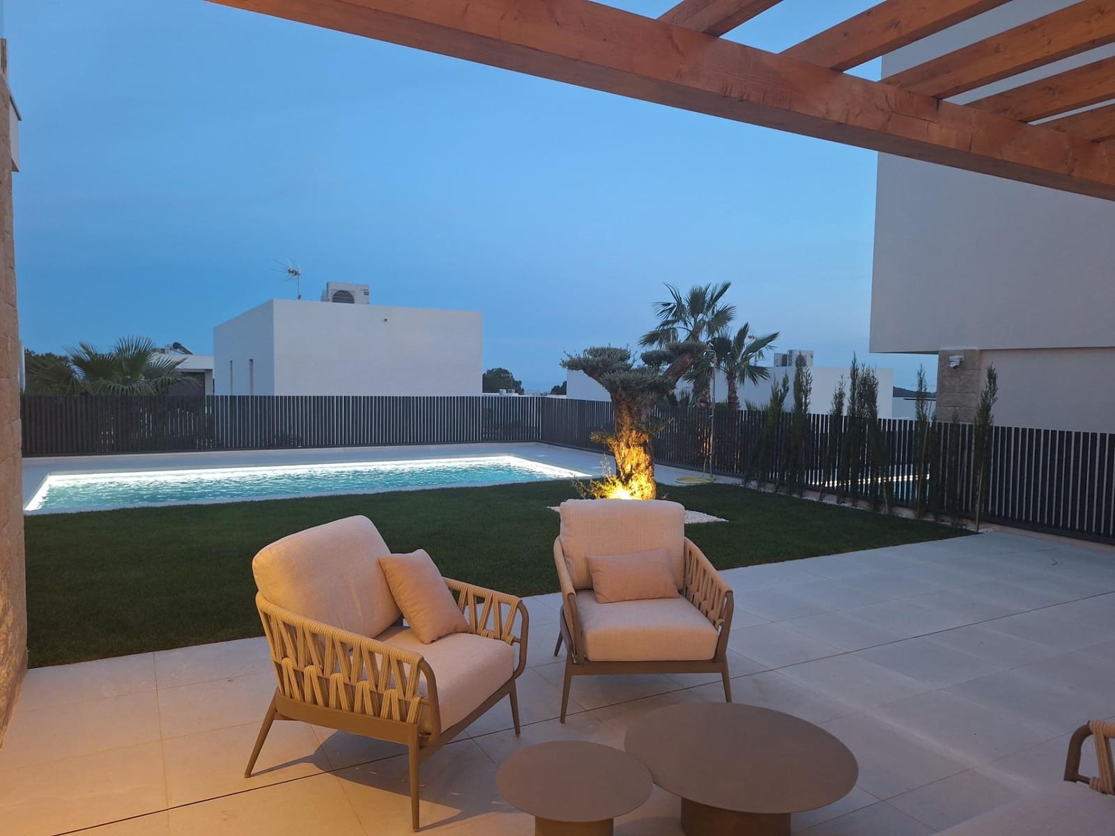 3 slaapkamer Villa te koop in Finestrat met zwembad garage - € 1.195.000 (Ref: 9929363)