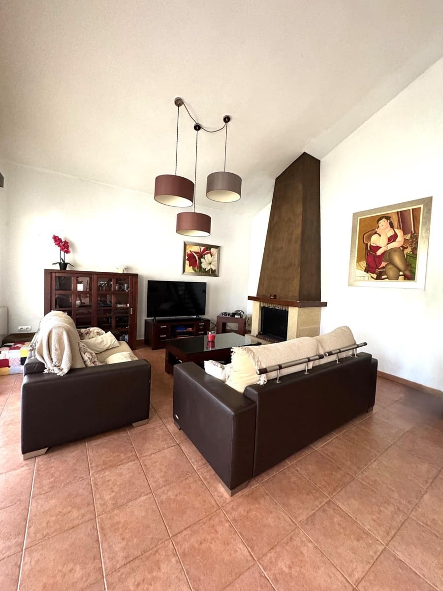 4 bedroom Villa for sale in Muchamiel / Mutxamel with pool garage - € 698,000 (Ref: 9986856)