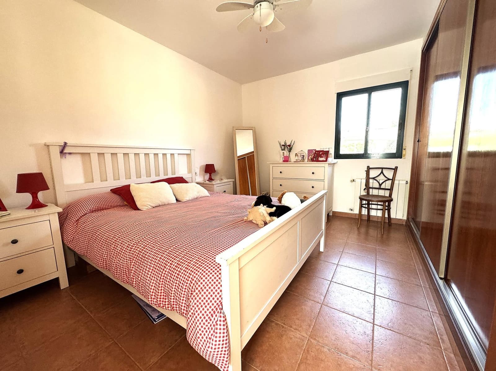 4 bedroom Villa for sale in Muchamiel / Mutxamel with pool garage - € 698,000 (Ref: 9986856)