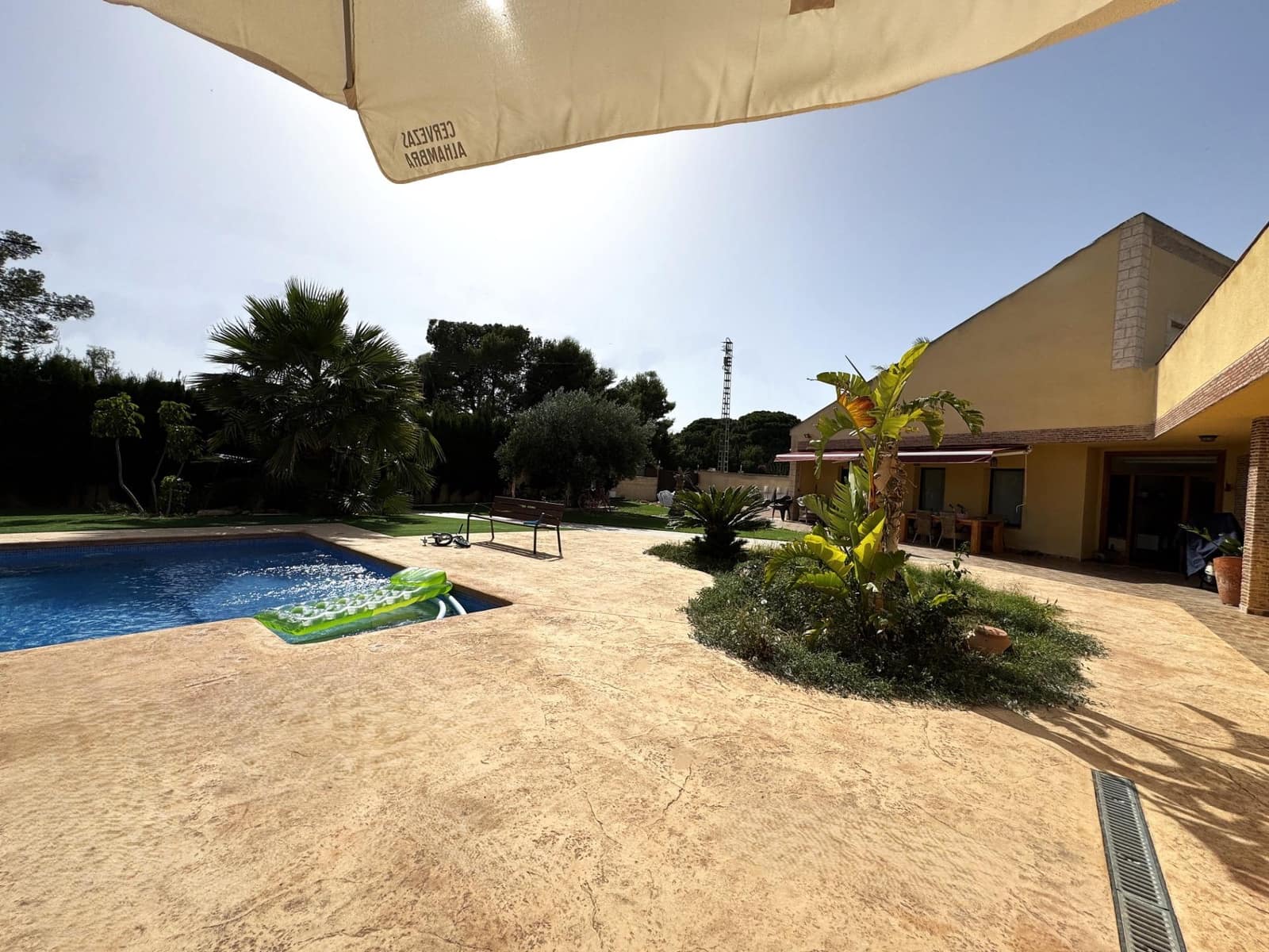 4 bedroom Villa for sale in Muchamiel / Mutxamel with pool garage - € 698,000 (Ref: 9986856)