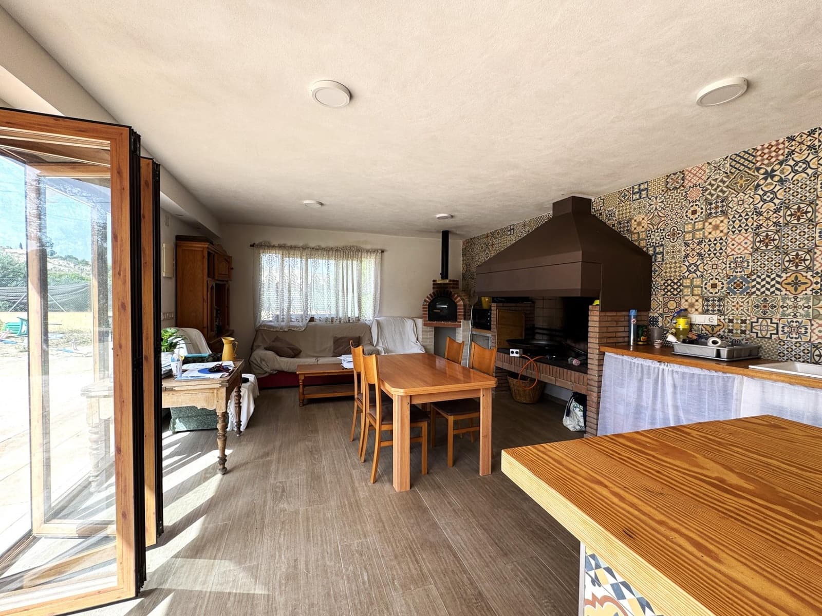 4 bedroom Villa for sale in Muchamiel / Mutxamel with pool garage - € 698,000 (Ref: 9986856)