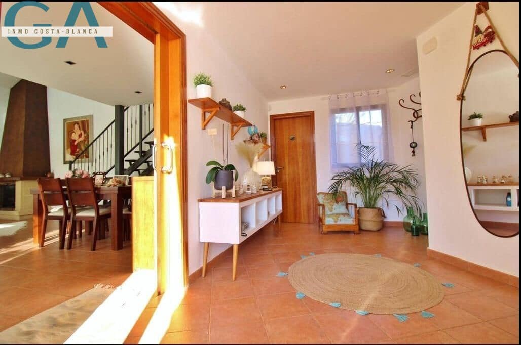 3 bedroom Villa for sale in Muchamiel / Mutxamel with pool garage - € 698,000 (Ref: 9986856)