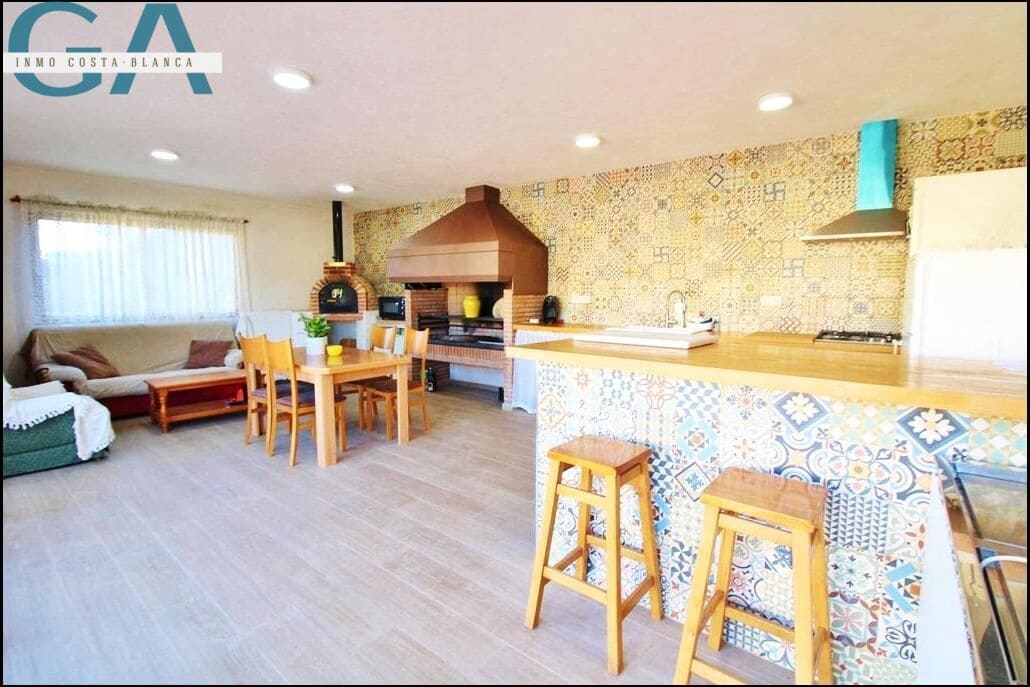 3 bedroom Villa for sale in Muchamiel / Mutxamel with pool garage - € 698,000 (Ref: 9986856)