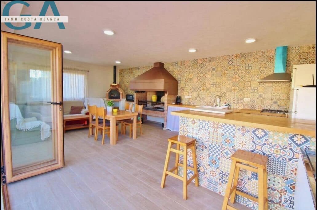 3 bedroom Villa for sale in Muchamiel / Mutxamel with pool garage - € 698,000 (Ref: 9986856)