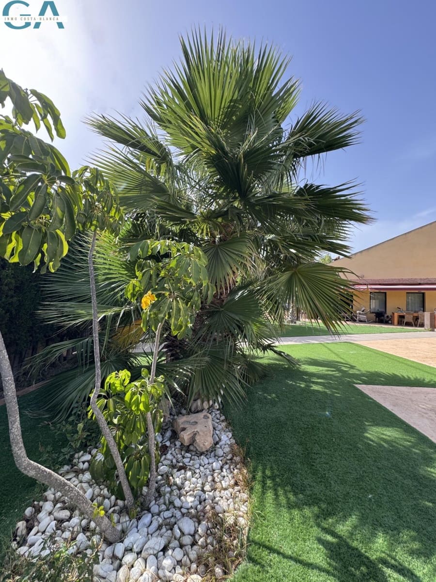 3 bedroom Villa for sale in Muchamiel / Mutxamel with pool garage - € 698,000 (Ref: 9986856)