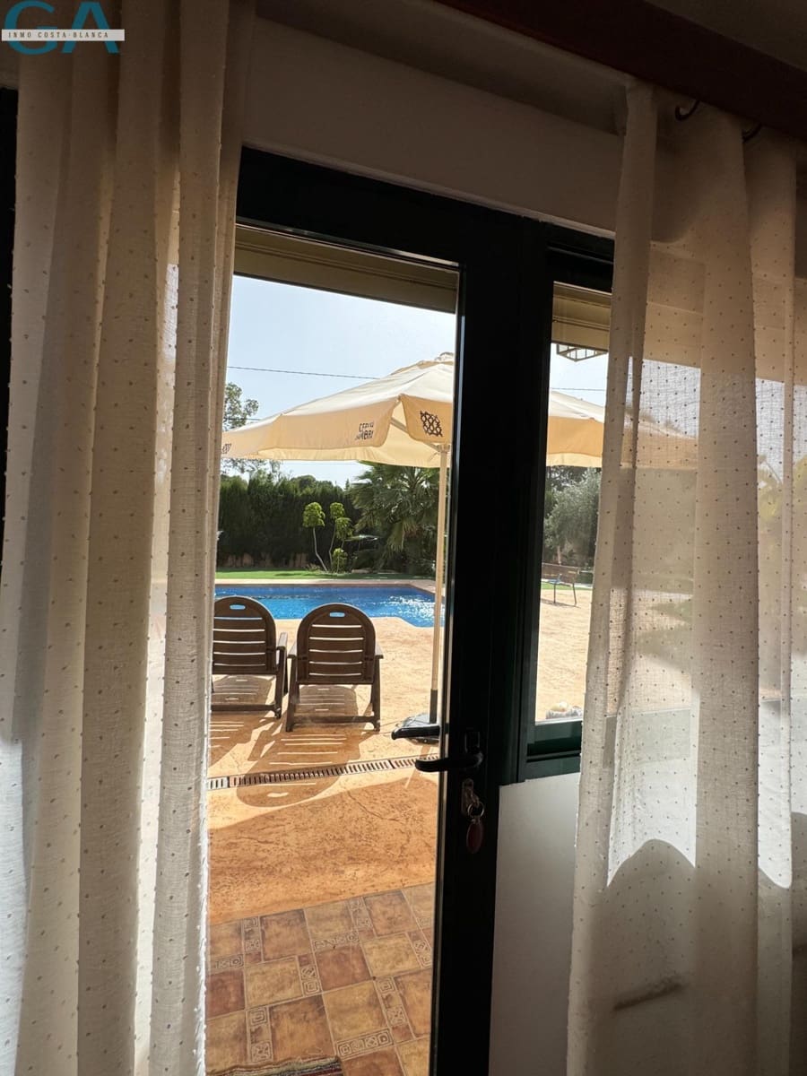 3 bedroom Villa for sale in Muchamiel / Mutxamel with pool garage - € 698,000 (Ref: 9986856)