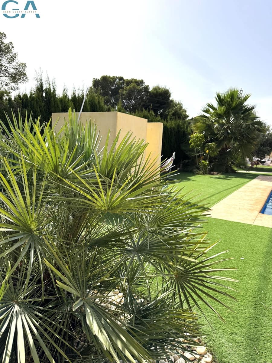 3 bedroom Villa for sale in Muchamiel / Mutxamel with pool garage - € 698,000 (Ref: 9986856)