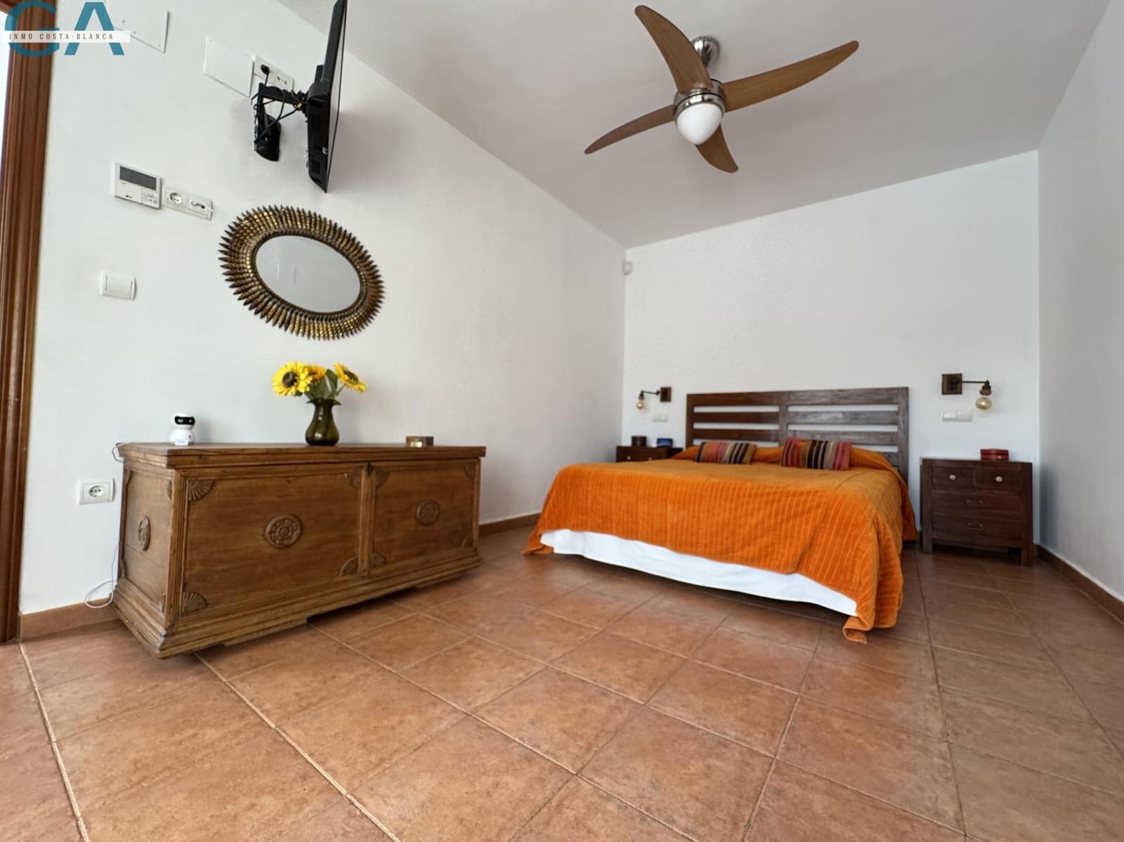3 bedroom Villa for sale in Muchamiel / Mutxamel with pool garage - € 698,000 (Ref: 9986856)