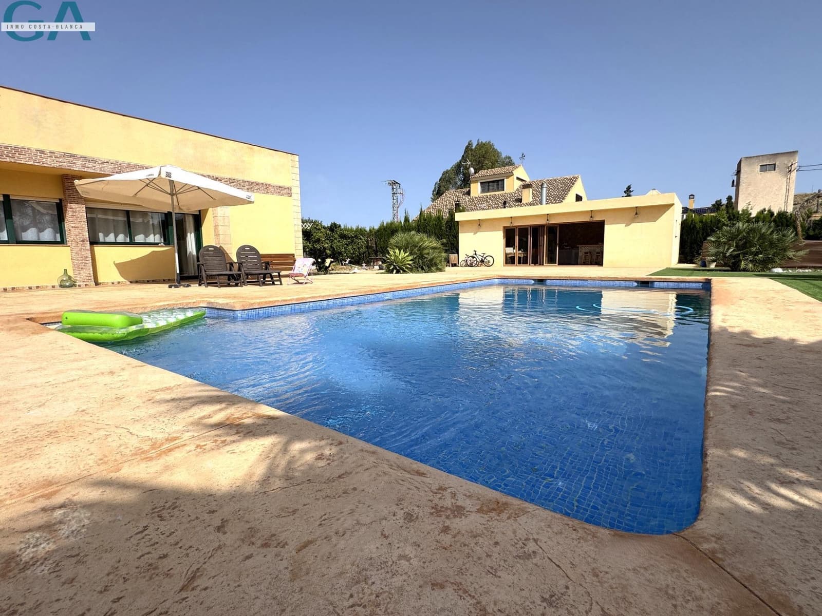 3 bedroom Villa for sale in Muchamiel / Mutxamel with pool garage - € 698,000 (Ref: 9986856)