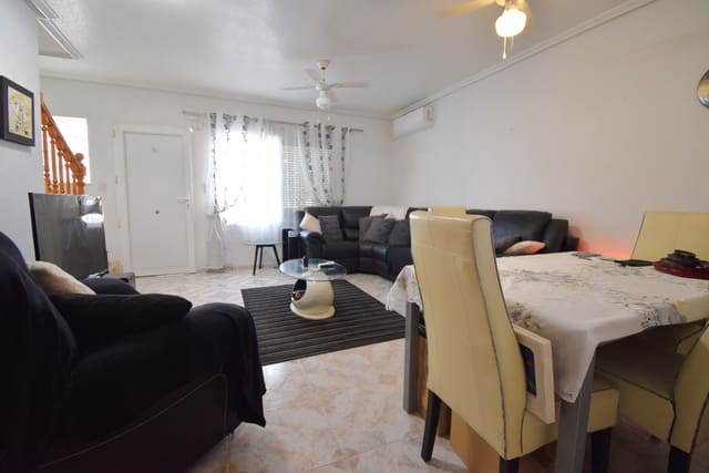 4 sypialnia Dom na sprzedaż w Playa Flamenca, Orihuela z basenem garażem - 290 000 € (Ref: 10005971)