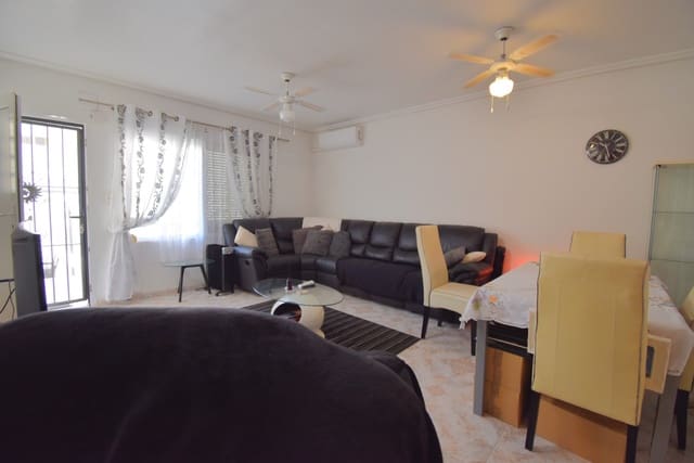 4 sypialnia Dom na sprzedaż w Playa Flamenca, Orihuela z basenem garażem - 290 000 € (Ref: 10005971)
