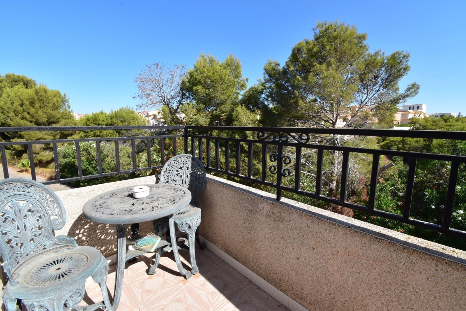 4 sypialnia Dom na sprzedaż w Orihuela Costa z basenem garażem - 290 000 € (Ref: 10005971)