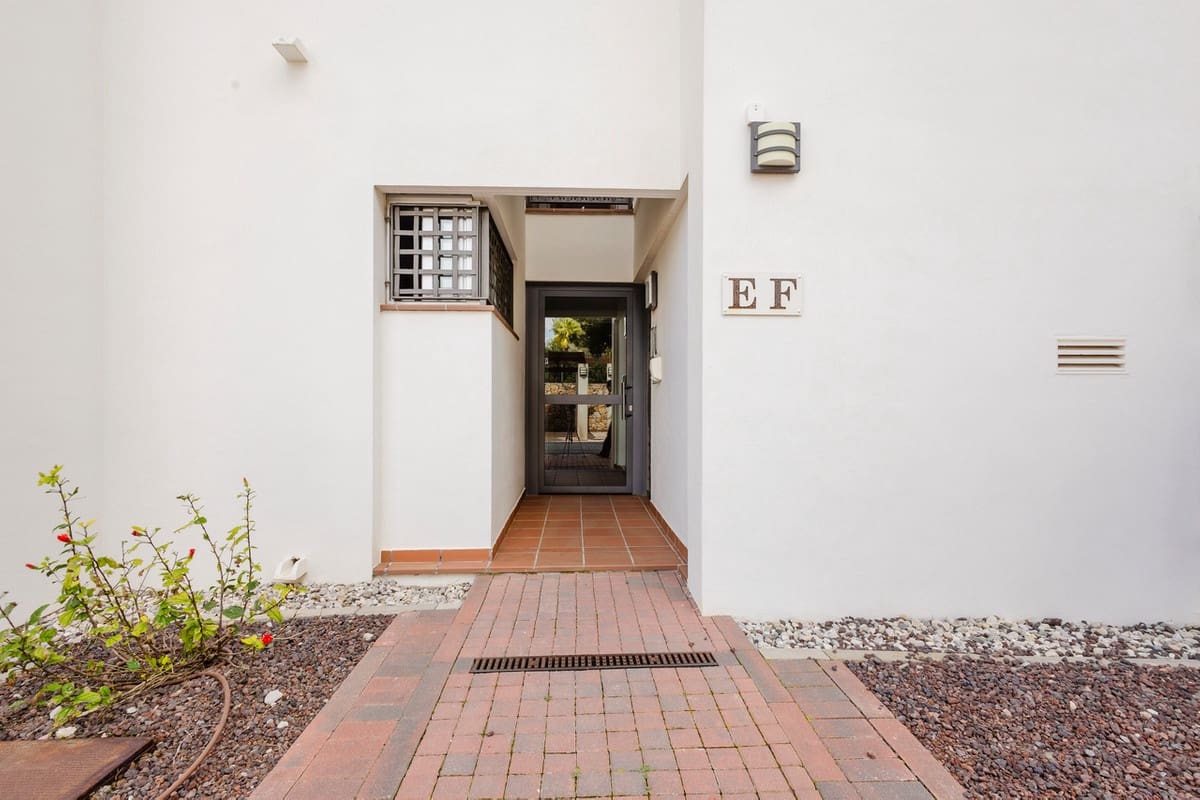 2 soveværelse Penthouse til salg i Orihuela med swimmingpool garage - € 315.000 (Ref: 10005976)