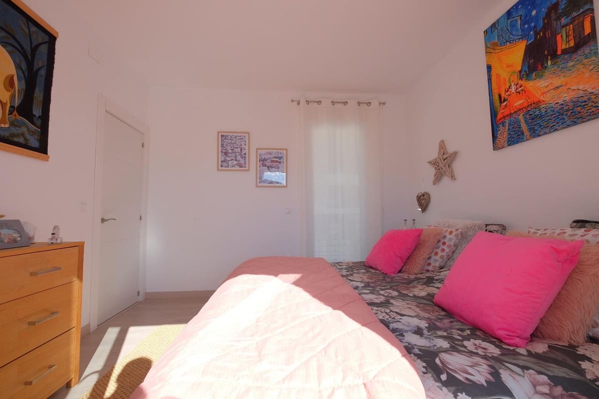 2 sypialnia Willa na sprzedaż w Alcalali / Alcanali z basenem garażem - 349 000 € (Ref: 10005977)