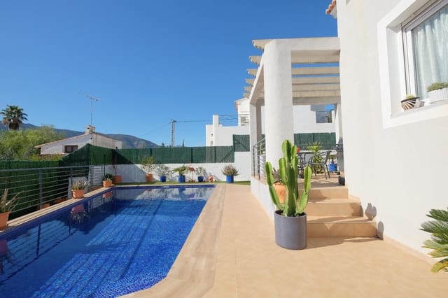 2 sypialnia Willa na sprzedaż w Alcalalí / Alcanalí z basenem garażem - 349 000 € (Ref: 10005977)