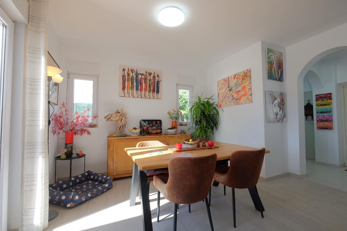 2 sypialnia Willa na sprzedaż w Alcalali / Alcanali z basenem garażem - 349 000 € (Ref: 10005977)
