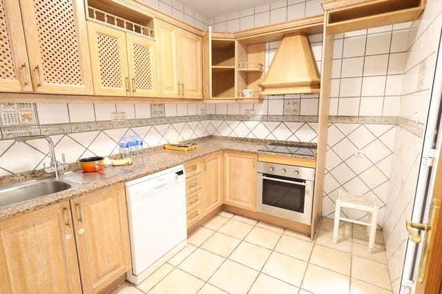 3 camera da letto Casa in vendita in Orihuela con piscina garage - 234.000 € (Rif: 10005979)