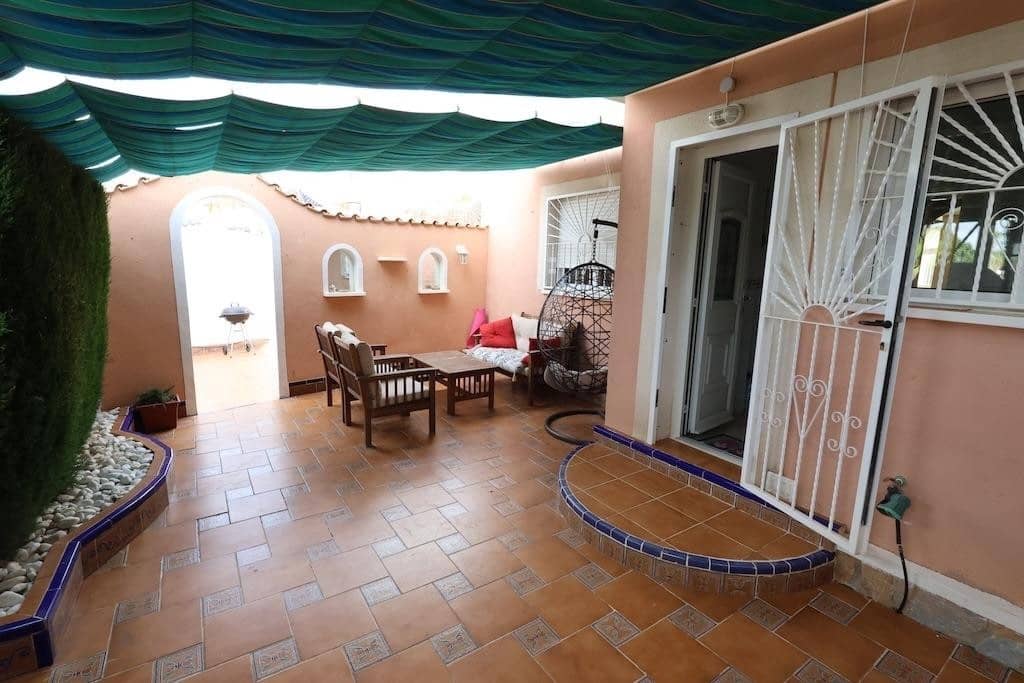 3 soverom Hus til salgs i Rojales med svømmebasseng garasje - € 340 000 (Ref: 10005980)
