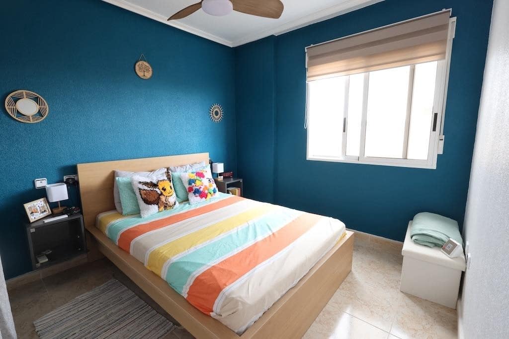 Chalet de 5 habitaciones en San Miguel de Salinas en venta con piscina garaje - 385.000 € (Ref: 10005981)
