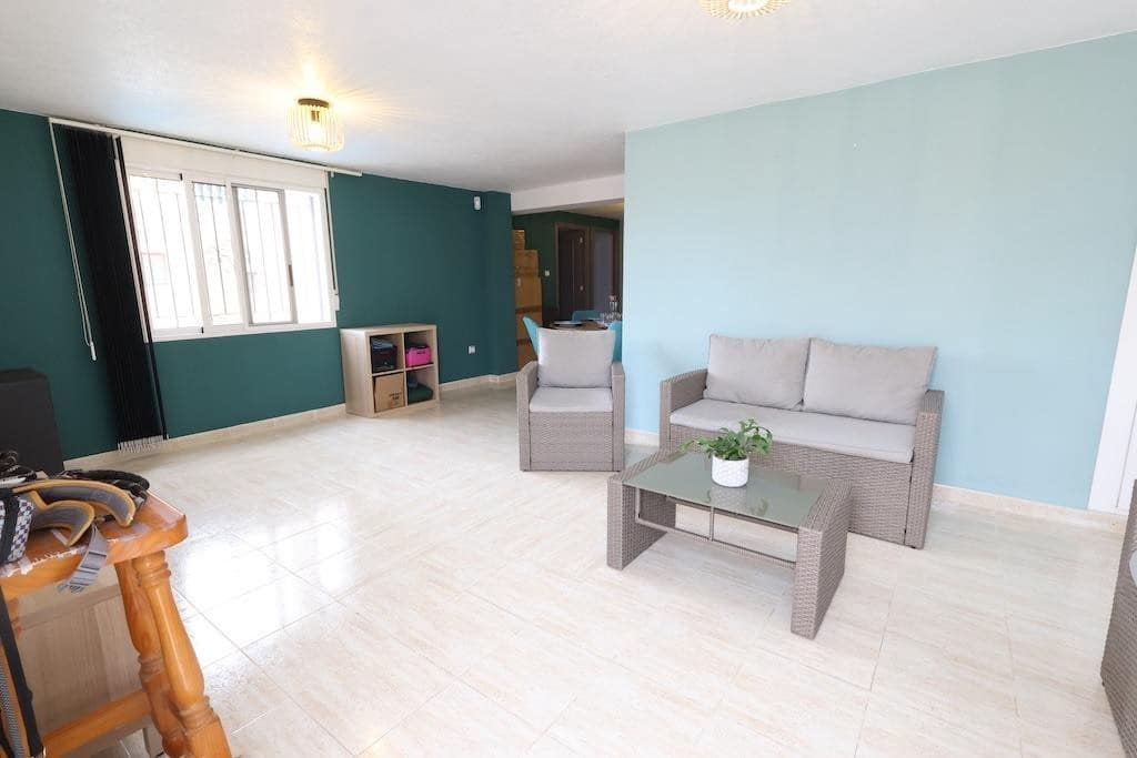 Chalet de 5 habitaciones en San Miguel de Salinas en venta con piscina garaje - 385.000 € (Ref: 10005981)