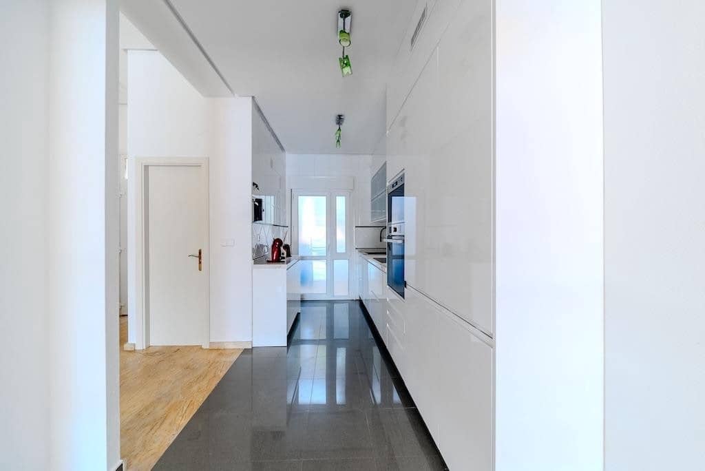 Casa de 3 habitaciones en Orihuela en venta con piscina garaje - 450.000 € (Ref: 10005982)