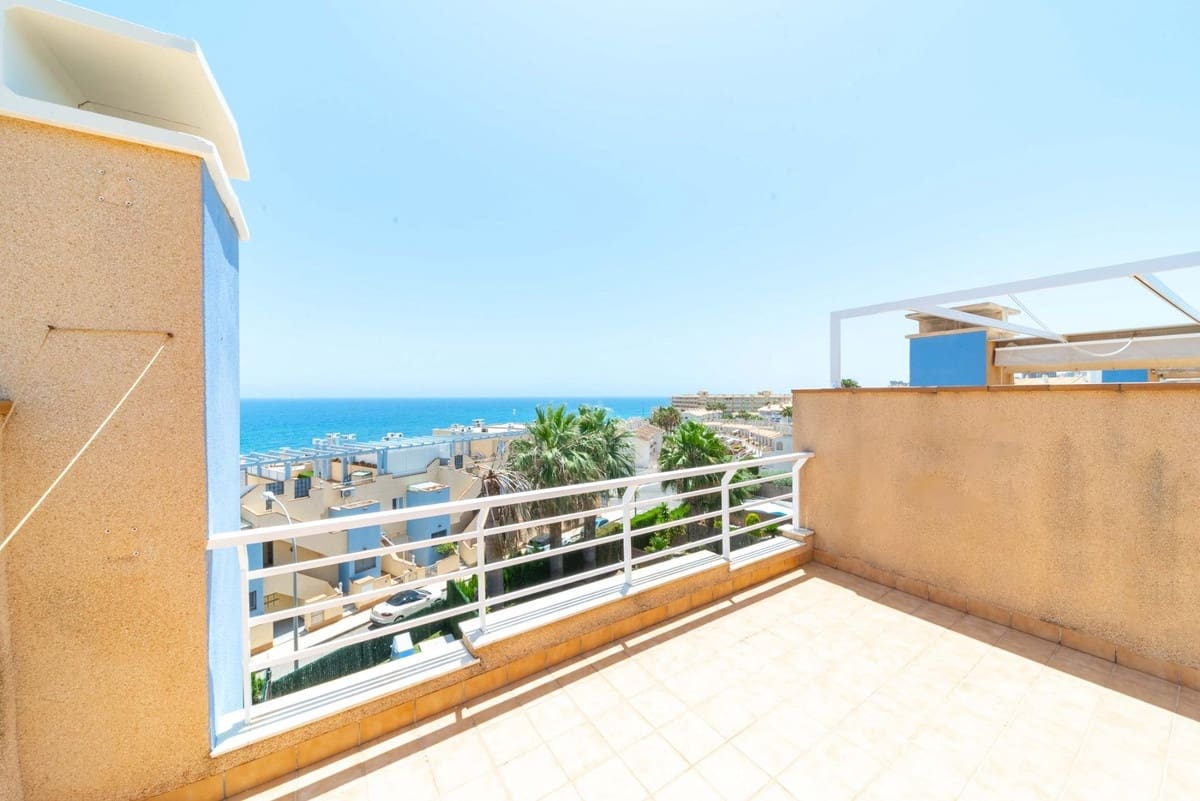 Casa de 3 habitaciones en Orihuela en venta con piscina garaje - 450.000 € (Ref: 10005982)