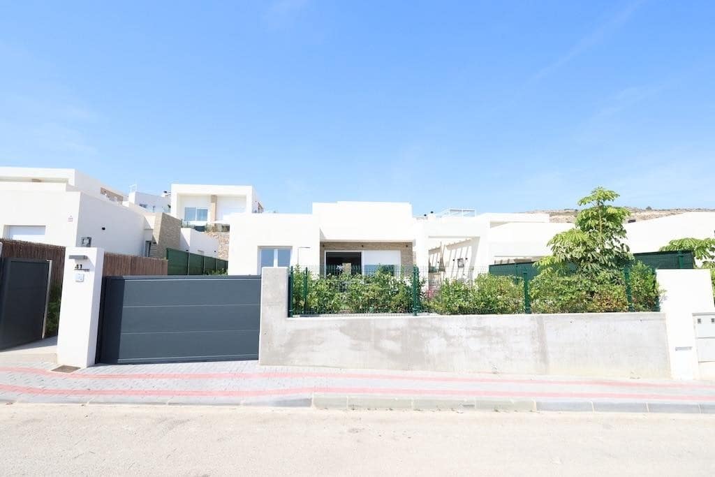 Chalet de 3 habitaciones en Algorfa en venta con piscina garaje - 510.000 € (Ref: 10005983)