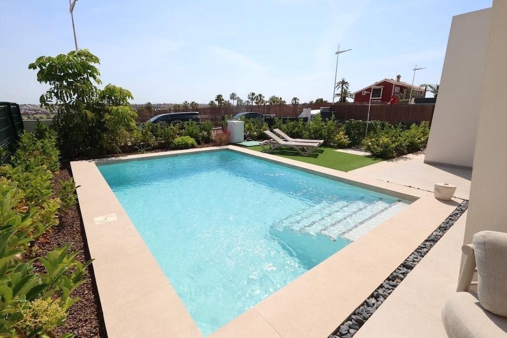 Chalet de 3 habitaciones en Algorfa en venta con piscina garaje - 510.000 € (Ref: 10005983)