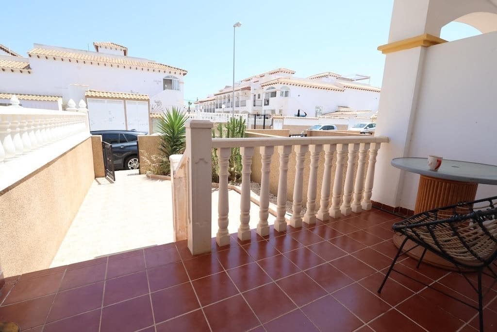 2 soveværelse Lejlighed til salg i Orihuela med swimmingpool garage - € 214.000 (Ref: 10005984)
