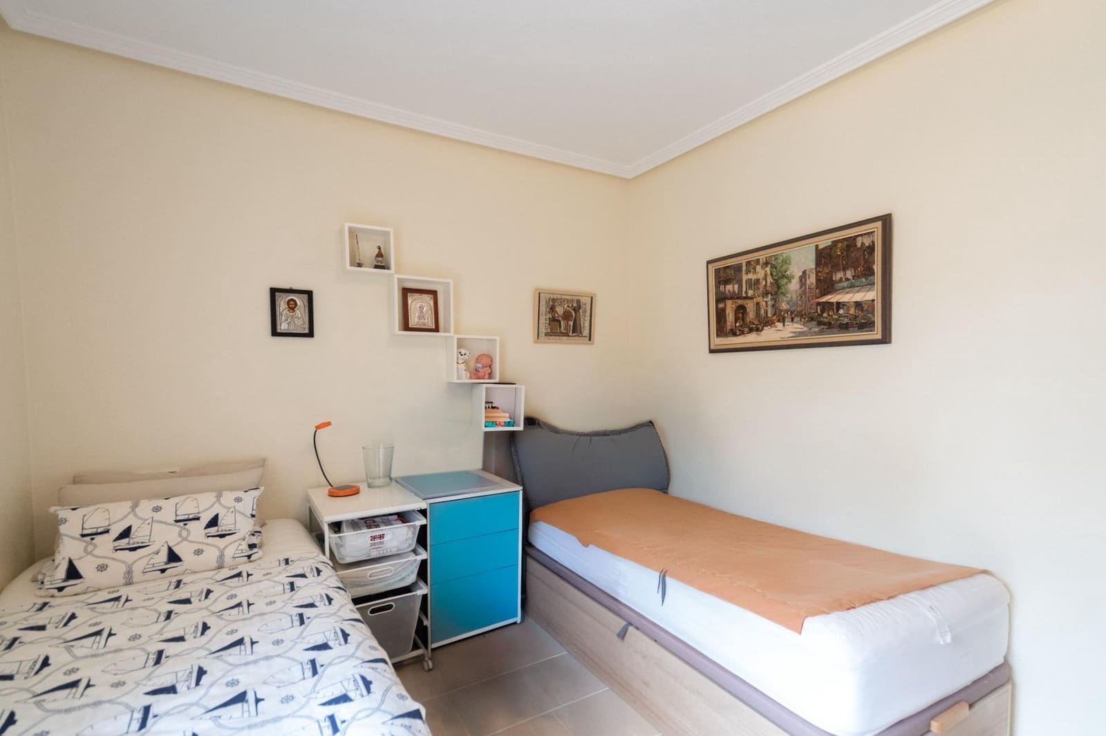 2 sypialnia Dom na sprzedaż w Orihuela Costa z basenem garażem - 211 500 € (Ref: 10009729)